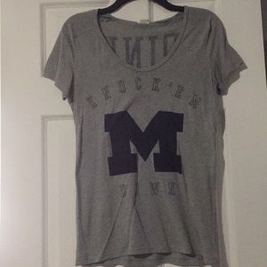PINK Michigan tee